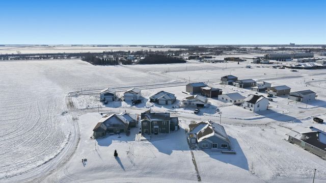 1610 5th Avenue NE, Dilworth, MN 56529