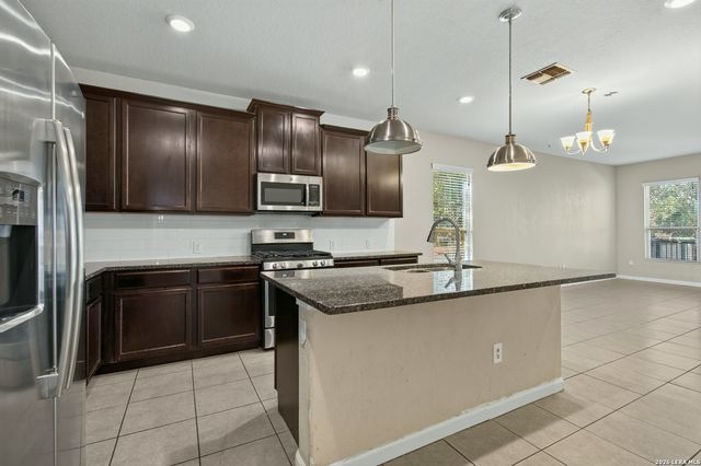7327 INDEPENDENCE WAY, San Antonio, TX 78223