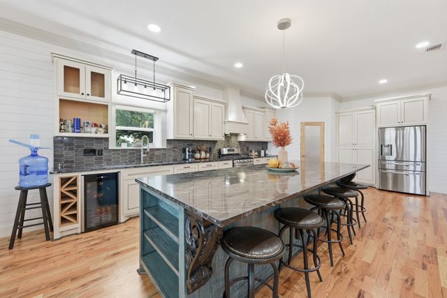 11234 N Loop Road, Brenham, TX 77833