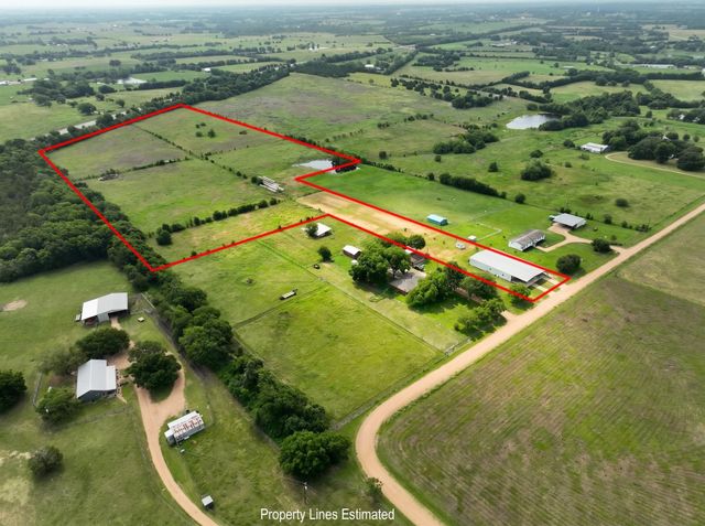 11234 N Loop Road, Brenham, TX 77833