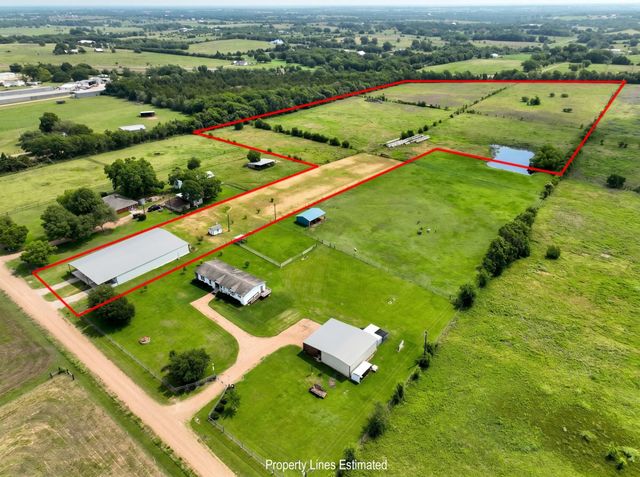 11234 N Loop Road, Brenham, TX 77833