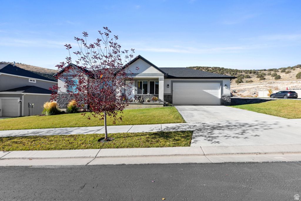 7361 N PAWNEE RD, Eagle Mountain, UT 84005