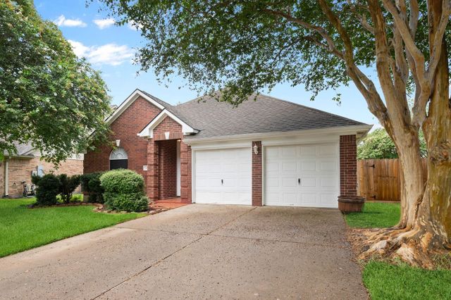 10847 Spruce Drive S, La Porte, TX 77571