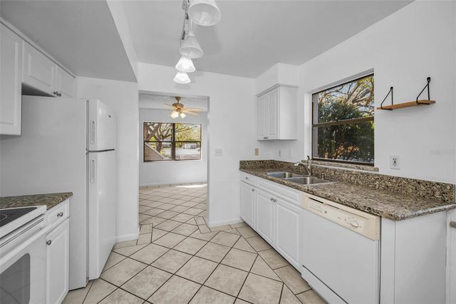10626 LONGWOOD DRIVE 102, Seminole, FL 33777