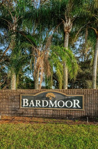 10626 LONGWOOD DRIVE 102, Seminole, FL 33777