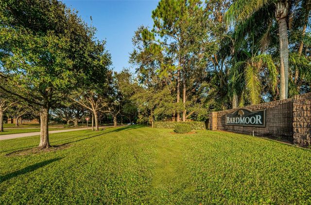 10626 LONGWOOD DRIVE 102, Seminole, FL 33777