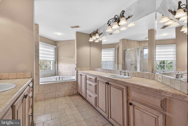 15714 SPYGLASS HILL LOOP, Gainesville, VA 20155
