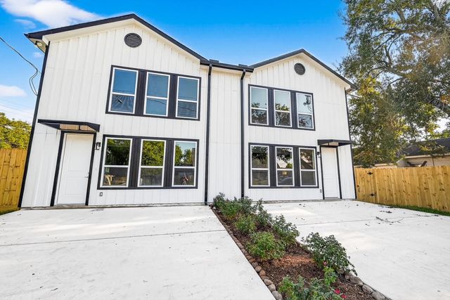 3826 Rosemont Street, Houston, TX 77051