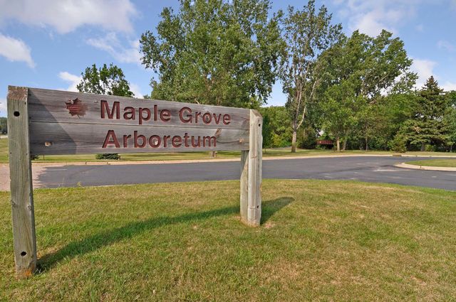 13793 89th Place N, Maple Grove, MN 55369