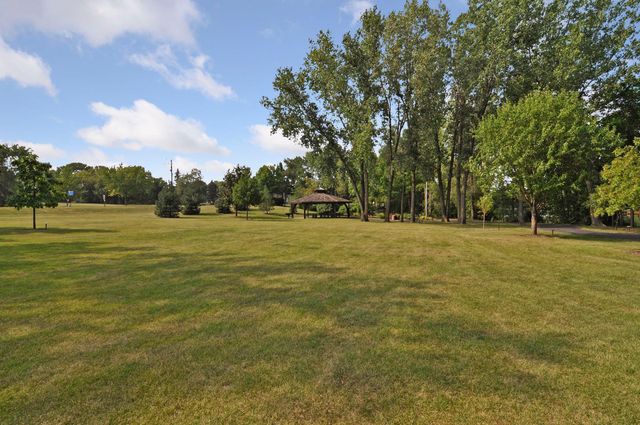 13793 89th Place N, Maple Grove, MN 55369