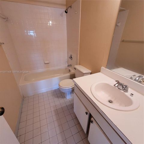 1051 Jefferson Drive 1051H, Homestead, FL 33034