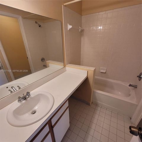 1051 Jefferson Drive 1051H, Homestead, FL 33034