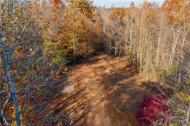 1165 Dehart Community Ctr Road, Hays, NC 28635