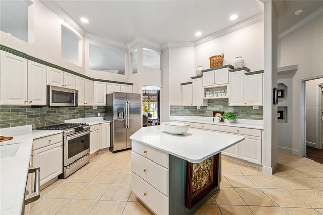 1929 HARTFORD PATH, The Villages, FL 32162