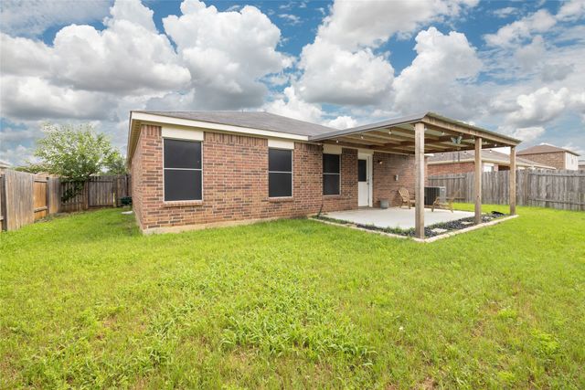 130 Kincaid Drive, Sanger, TX 76266