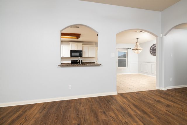 130 Kincaid Drive, Sanger, TX 76266