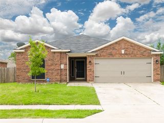 130 Kincaid Drive, Sanger, TX 76266
