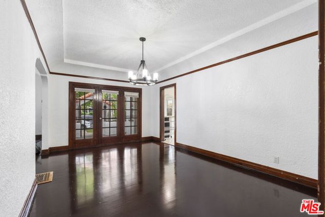 2943 Chesapeake Avenue, Los Angeles, CA 90016