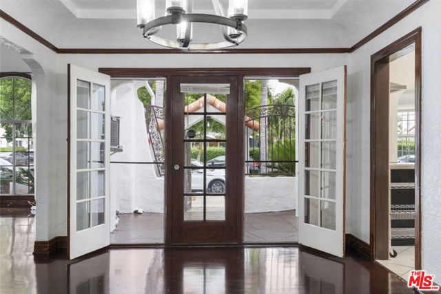 2943 Chesapeake Avenue, Los Angeles, CA 90016