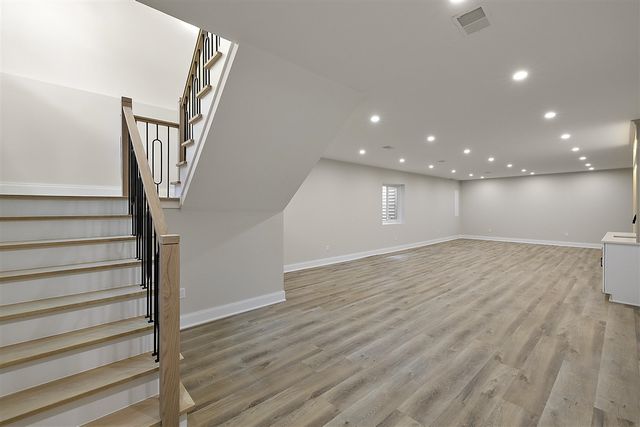 4240 Mandalay Avenue, Royal Oak, MI 48073