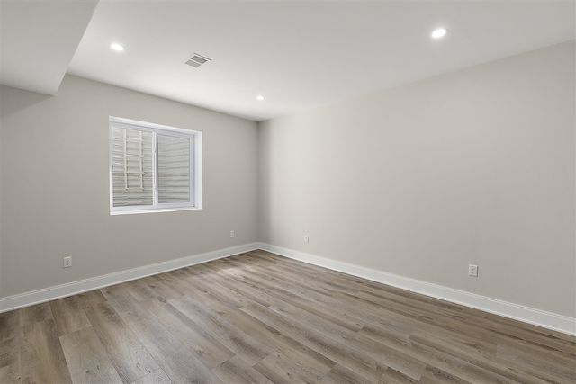 4240 Mandalay Avenue, Royal Oak, MI 48073