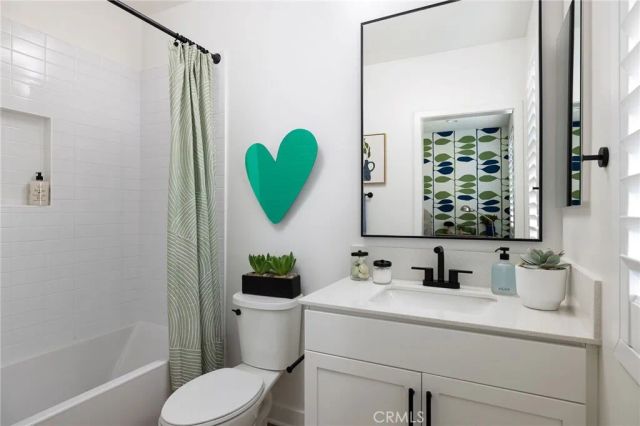 318 E William Way, La Habra, CA 90631