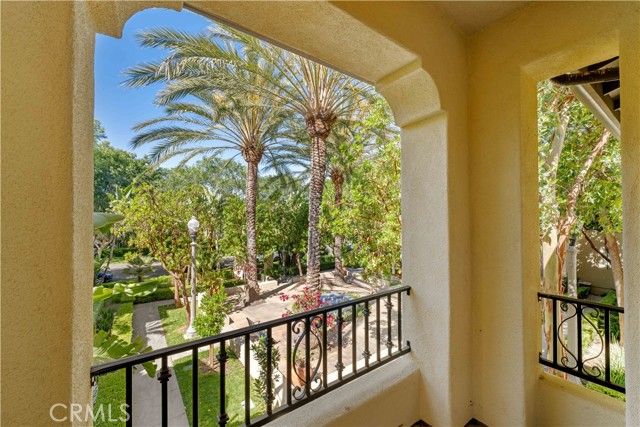 32 Perennial, Irvine, CA 92603