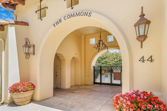 32 Perennial, Irvine, CA 92603