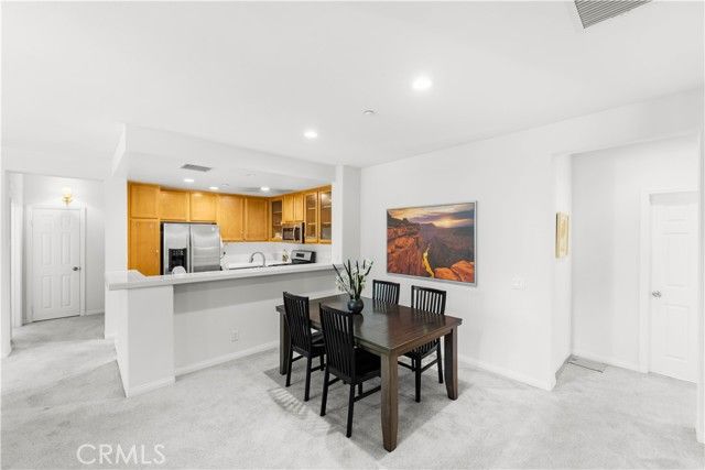 32 Perennial, Irvine, CA 92603