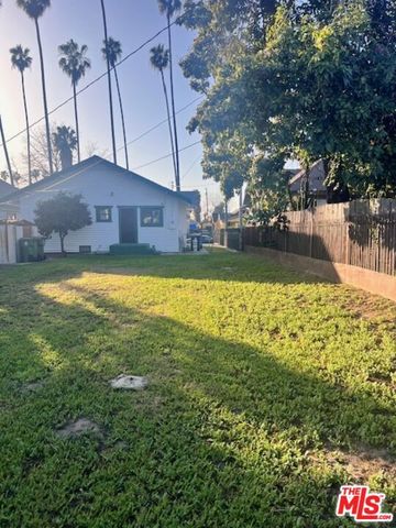 4450 Towne Avenue, Los Angeles, CA 90011