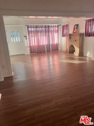 4450 Towne Avenue, Los Angeles, CA 90011