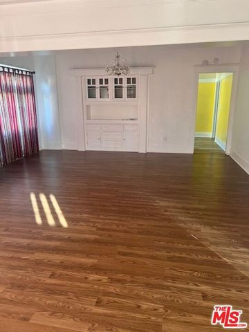 4450 Towne Avenue, Los Angeles, CA 90011