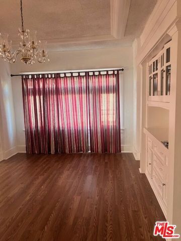 4450 Towne Avenue, Los Angeles, CA 90011