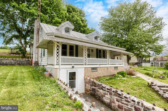 1732 THOMPSON AVE, Lebanon, PA 17046