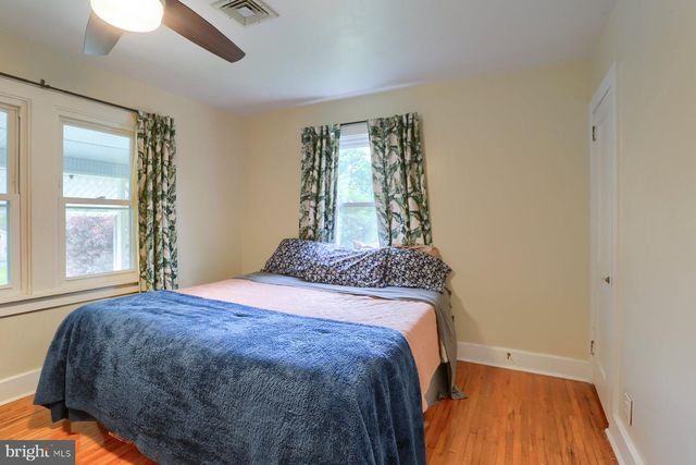 1732 THOMPSON AVE, Lebanon, PA 17046