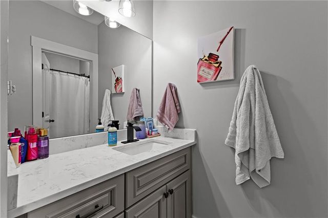 27 Dorian Court, Newnan, GA 30265