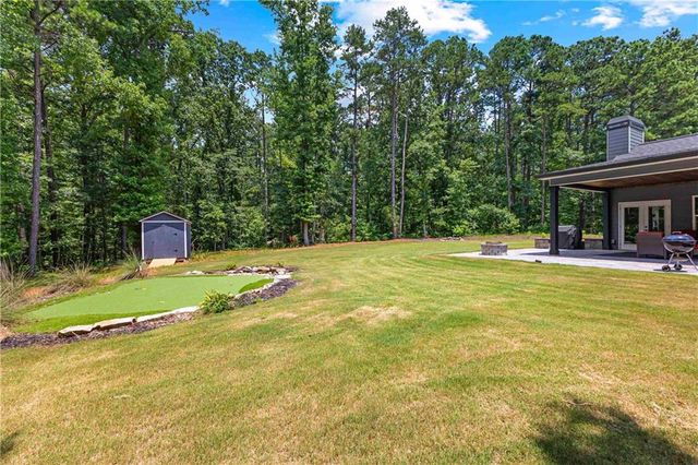 27 Dorian Court, Newnan, GA 30265