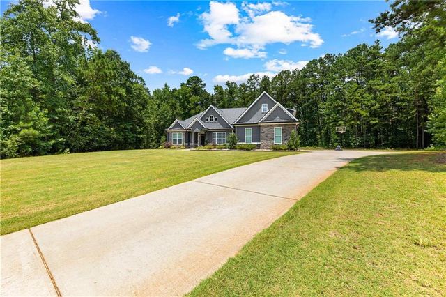 27 Dorian Court, Newnan, GA 30265