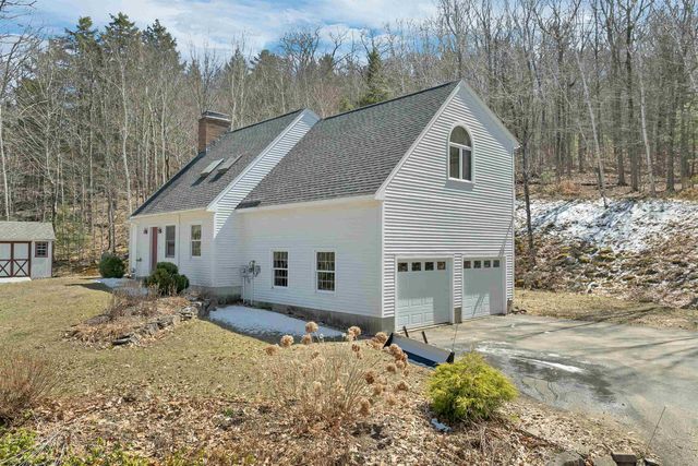204 Cherry Valley Road, Alton, NH 03810