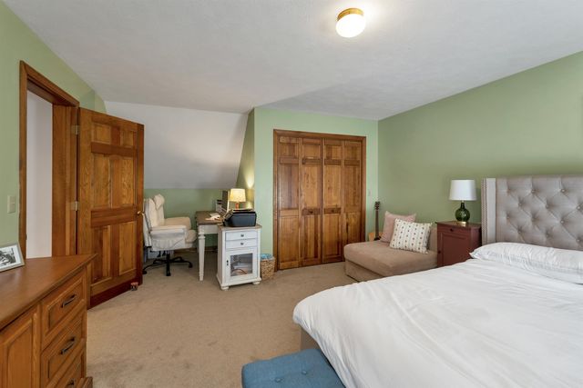 204 Cherry Valley Road, Alton, NH 03810