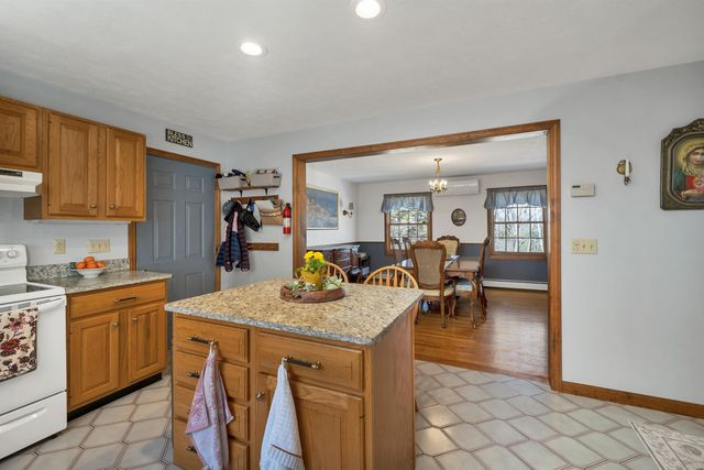 204 Cherry Valley Road, Alton, NH 03810