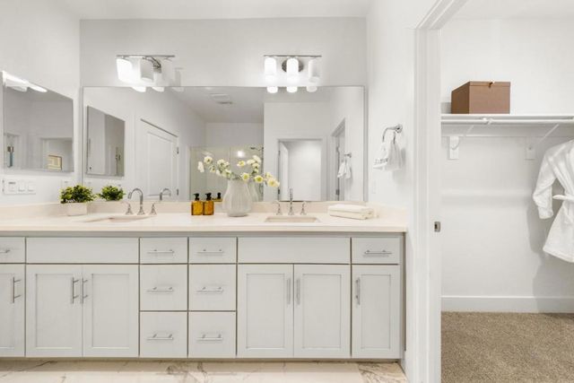 3818 Pyramid Way, Mountain View, CA 94043