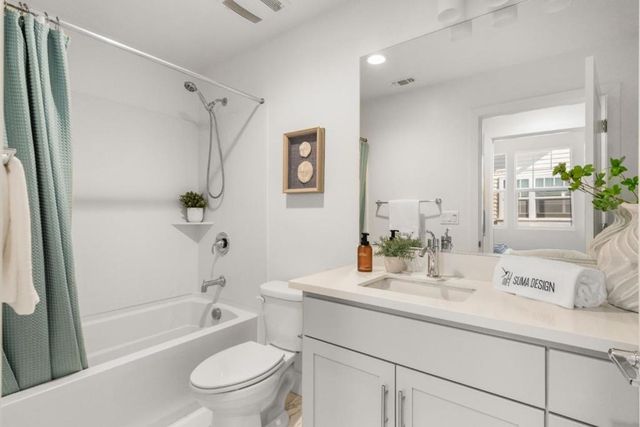 3818 Pyramid Way, Mountain View, CA 94043