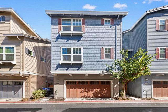3818 Pyramid Way, Mountain View, CA 94043