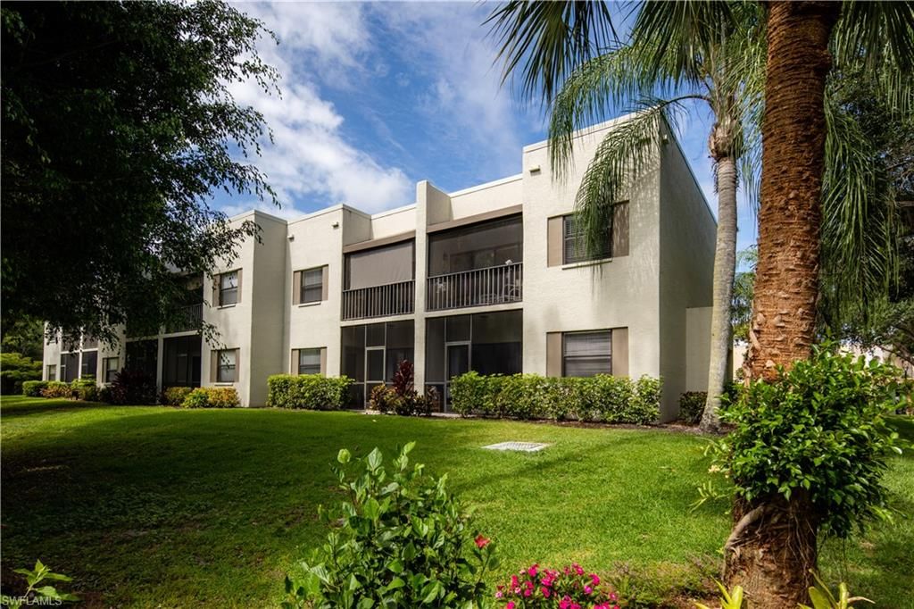 3323 Olympic DR 711, Naples, FL 34105