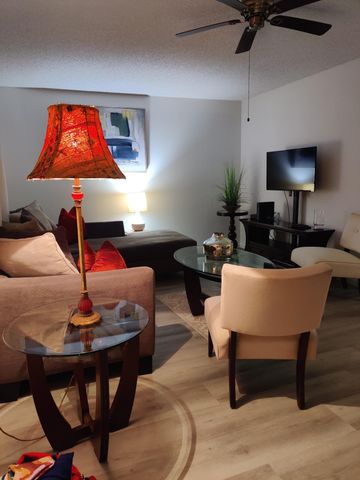 369 Burgundy H 369, Delray Beach, FL 33484