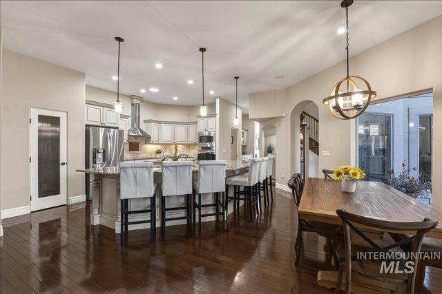 1387 N Colline Bello Way, Eagle, ID 83616