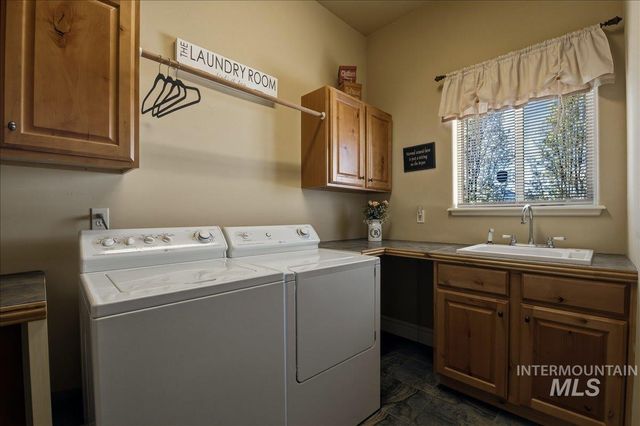 1387 N Colline Bello Way, Eagle, ID 83616