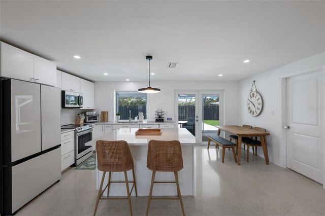 3119 ROSE STREET, Sarasota, FL 34239