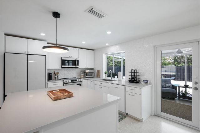 3119 ROSE STREET, Sarasota, FL 34239